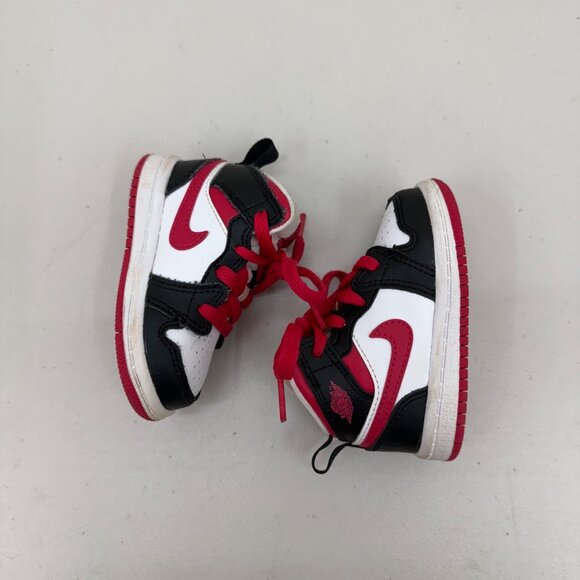 Nike Jordan 1 Mid Very Berry Sneakers Shoes 640735-016 Infant Baby Toddler 4C - Picture 8 of 9